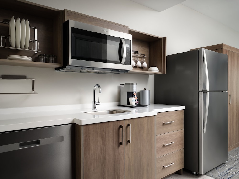 Holiday Inn Express & Suites Lima by IHG - photo 17