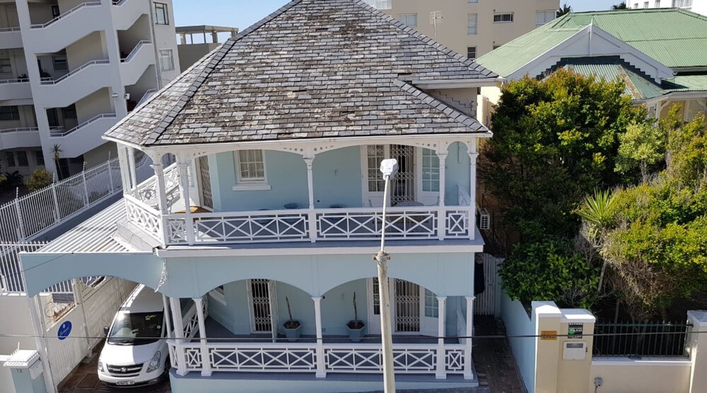 Amoris Guest House Sea Point