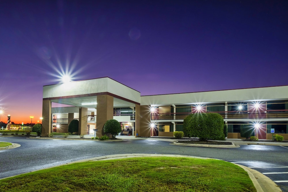 Red Roof Inn Kenly I 95 - photo 21