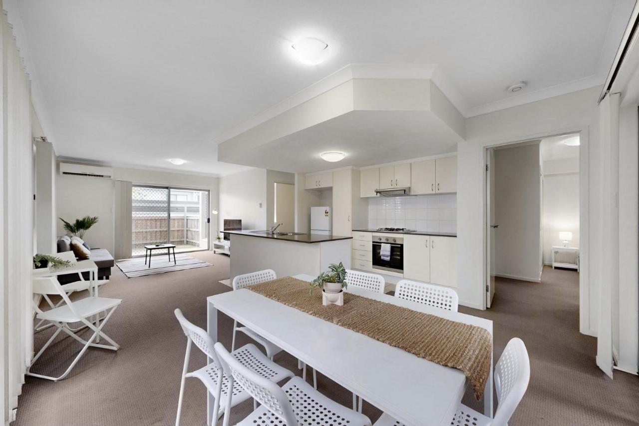 Simple & Sweet Mango Hill Home Big Patio — 4-Star Luxury Hotel in North Lakes, Australia