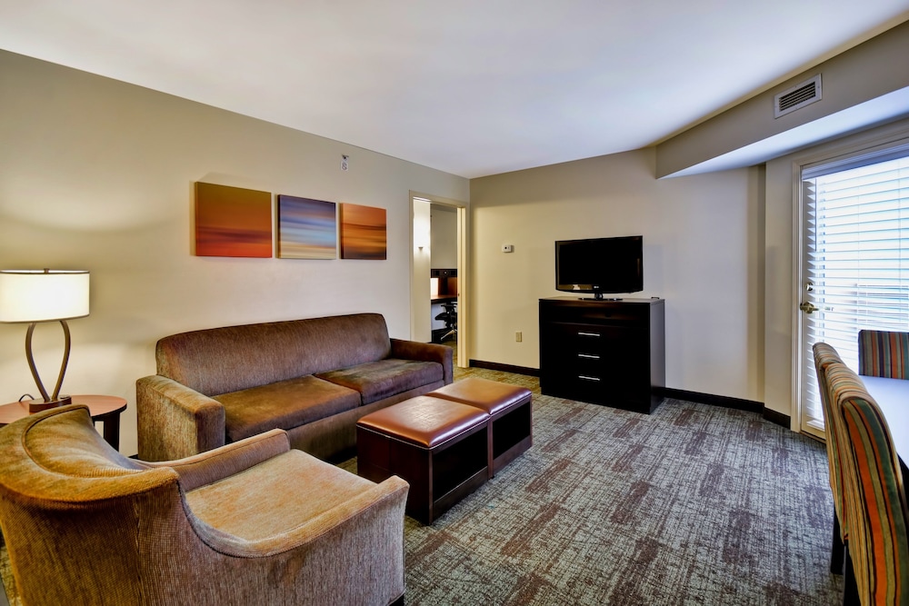 Staybridge Suites Middleton Madison West by IHG - photo 11