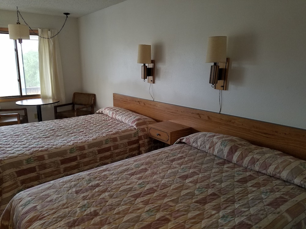 Moorcourt Motel - photo 8