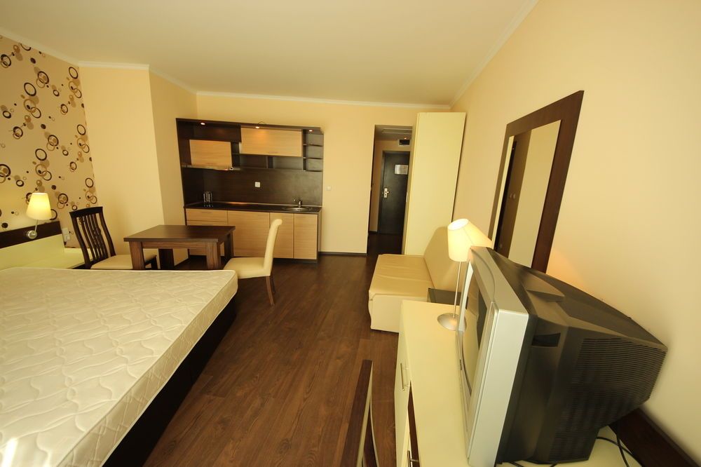 Grand Hotel St.Vlas Menada Apartments in Sveti Vlas, Bulgaria