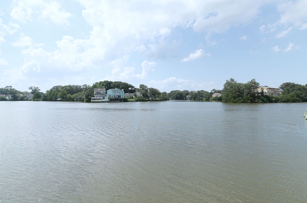 Seashire Inn & Suites - photo 27