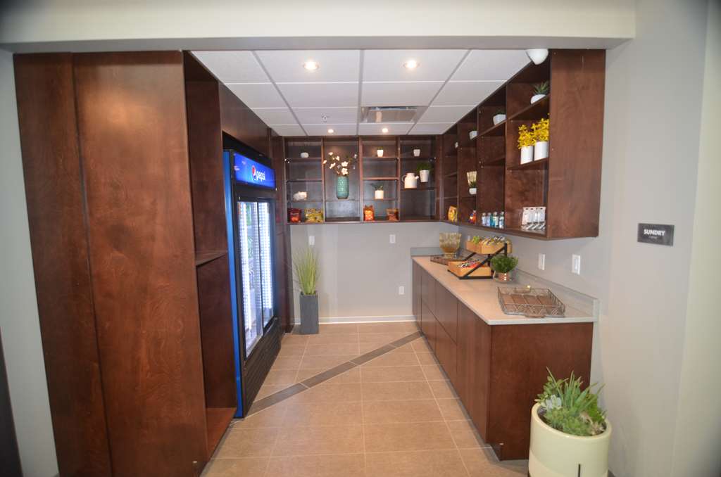 Best Western Premier Ankeny Hotel - photo 25