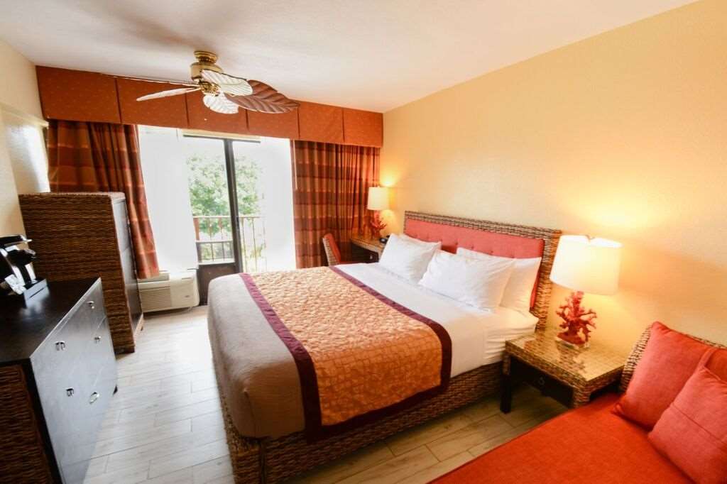 The Royal Inn Beach Hotel Hutchinson Island - photo 52