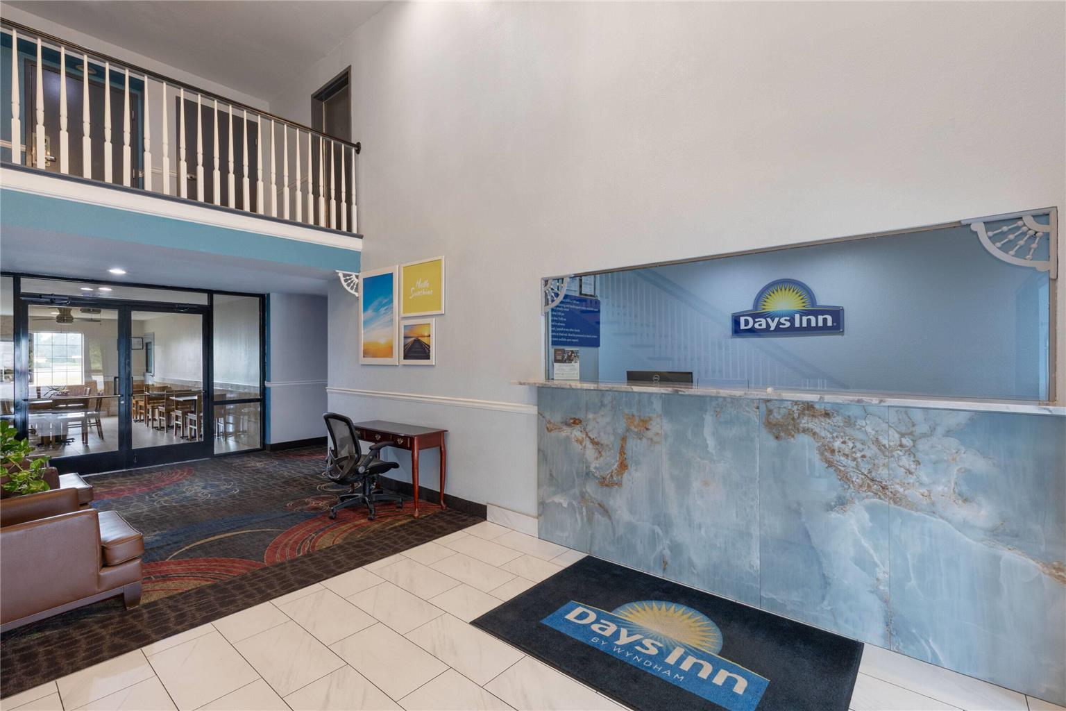 Days Inn by Wyndham Lincoln - photo 4