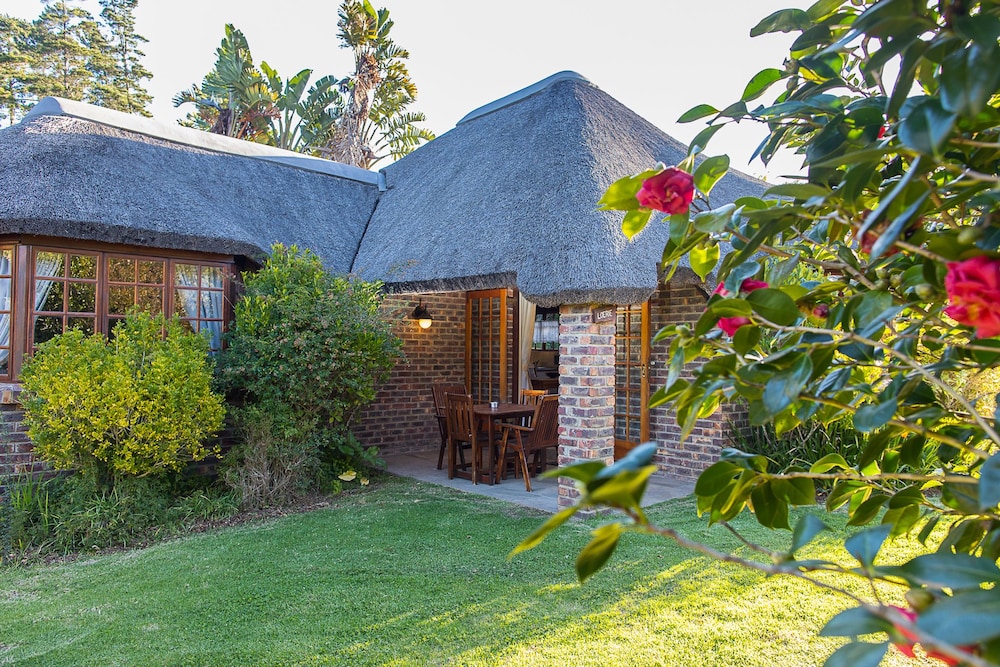 Coral Tree Cottages — 4-Star Luxury Hotel in Plettenberg Bay, South Africa