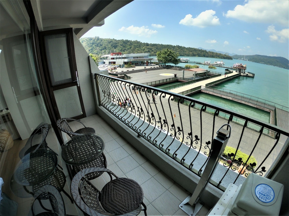 Ming Yue Hu Hotel in Nantou, Republic of China Taiwan