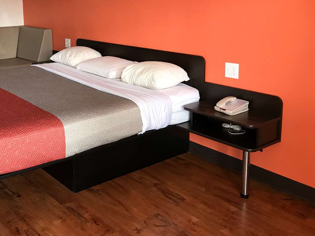 Motel 6 Bremen GA - photo 16