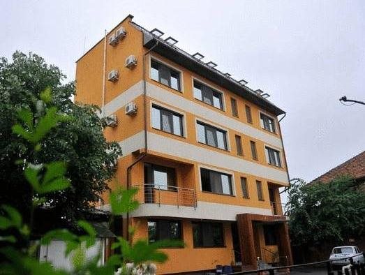 Hotel Anna - carbon neutral hotel in Targu Jiu