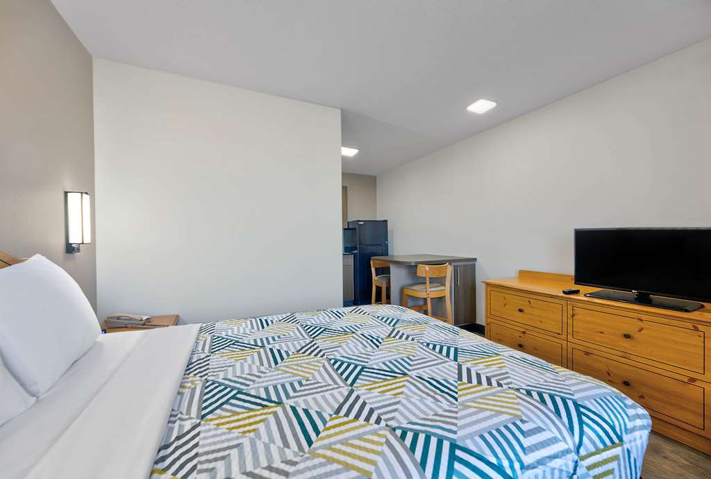 Studio 6 North Richland Hills TX Fort Worth - photo 12