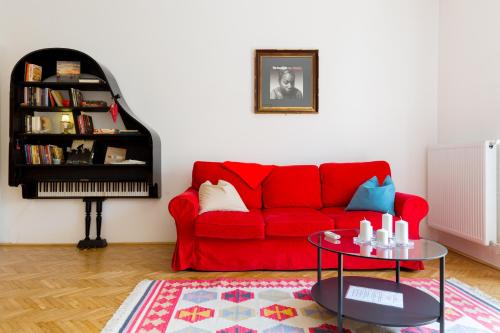 Rubinstein Relax Apartman — 4-Star Luxury Hotel in Budapest, Hungary