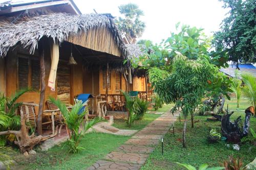 Nature Beach Huts — Trincomalee — photo 4