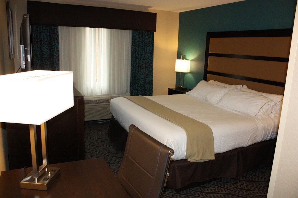 Holiday Inn Express Ludlow by IHG - photo 2
