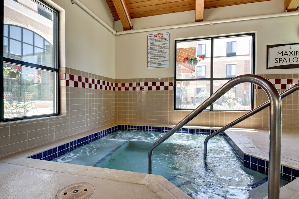 Staybridge Suites Middleton Madison West by IHG - photo 32