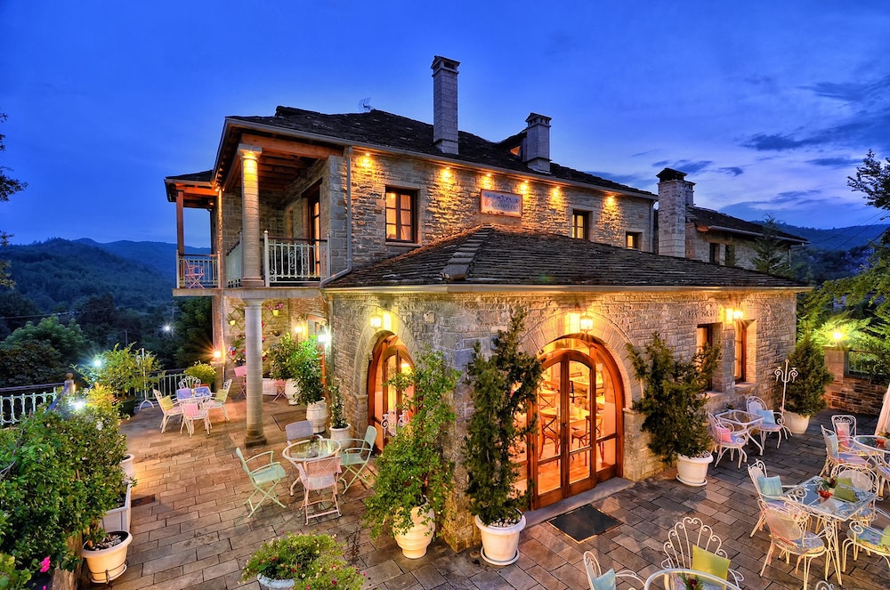 Melinas Boutique Hotel in Asprangeloi, Greece