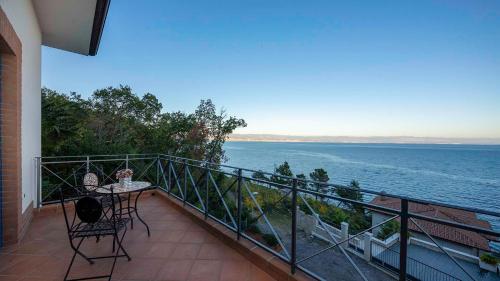 Luxury villa with stunning view — 4-Star Luxury Hotel in Moscenicka Draga, Croatia
