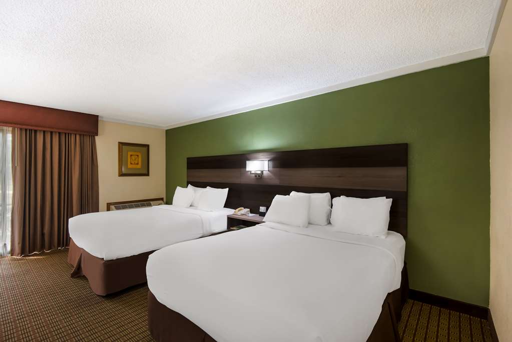 Best Western Prairie Inn & Conference Center - photo 4