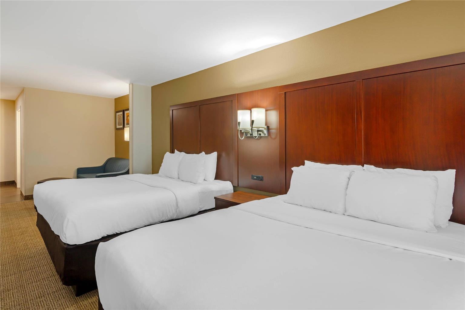 Comfort Suites Savannah Gateway I 95 - photo 48