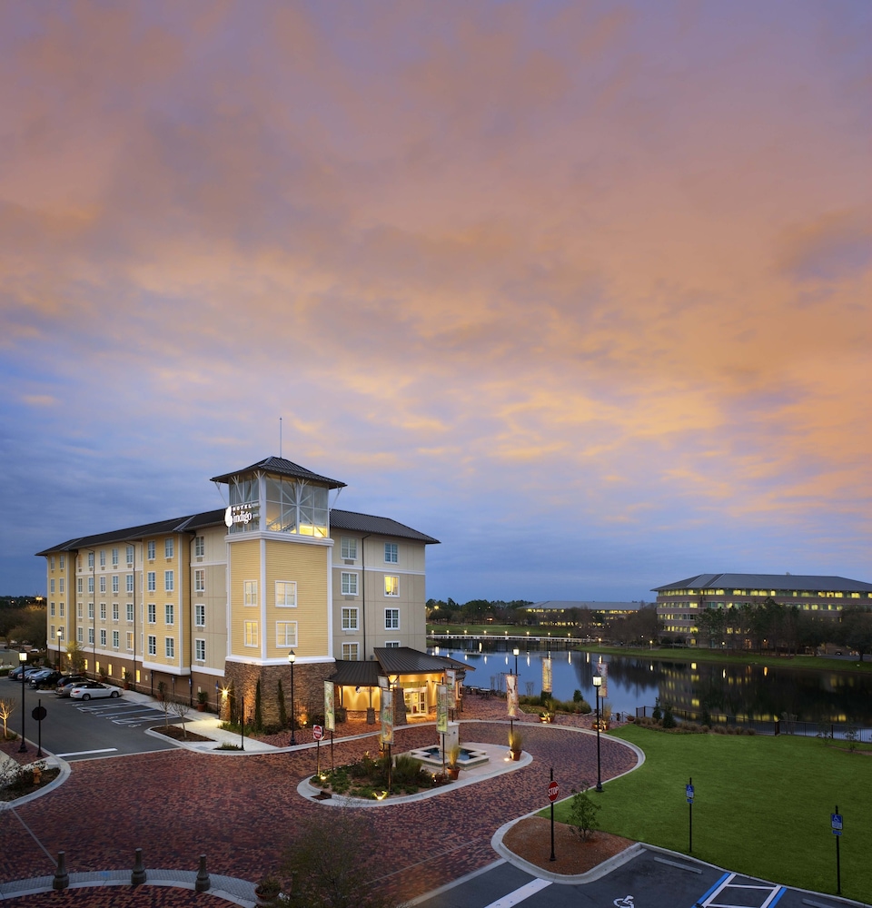 Hotel Indigo Jacksonville Deerwood Park by IHG - photo 51