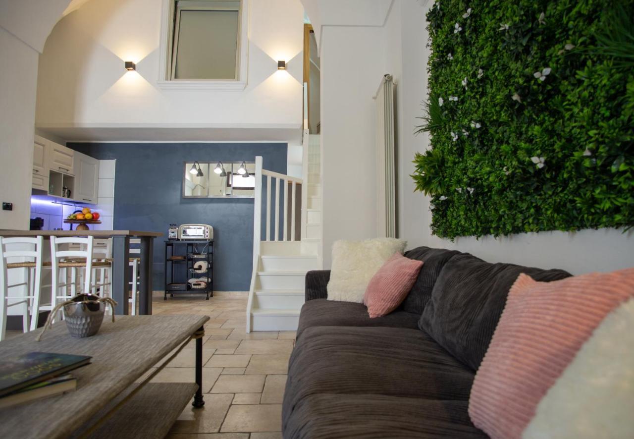 Casa Colombo The Fab Stay — 4-Star Luxury Hotel in Brindisi, Italy