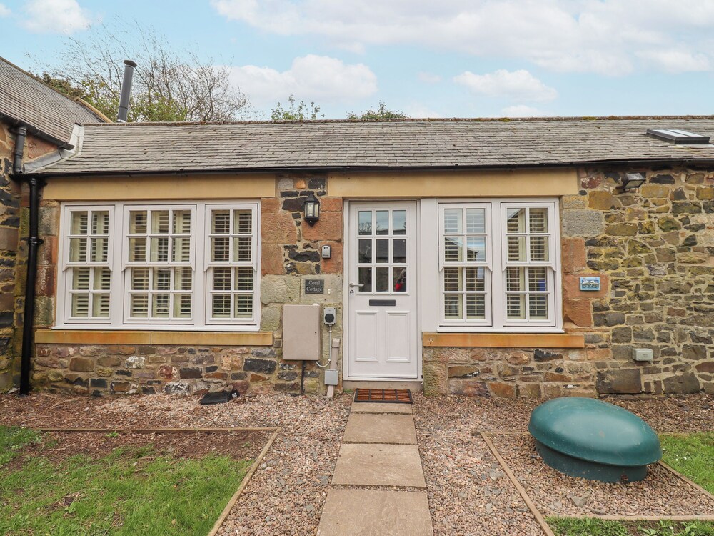 Coral Cottage — 4-Star Luxury Hotel in Bamburgh, United Kingdom