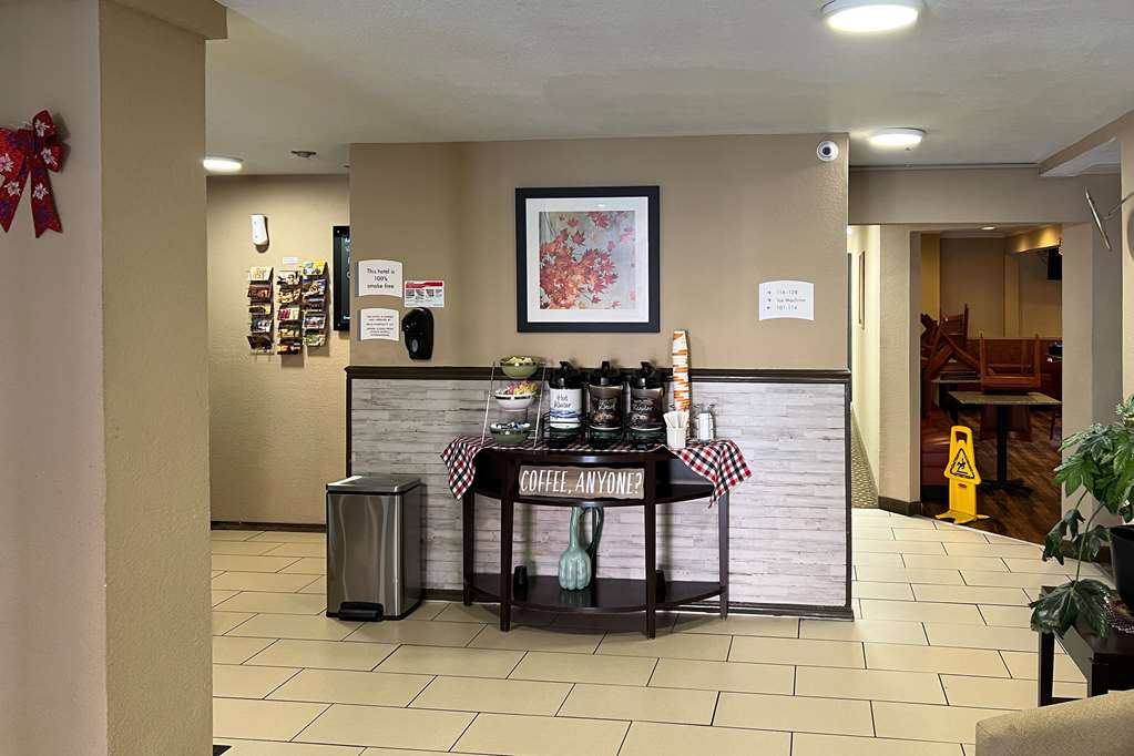 Quality Inn & Suites Farmington - photo 9