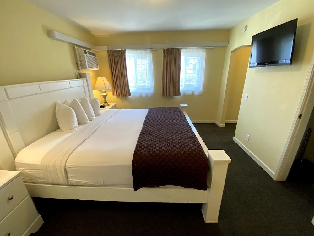 Hollywood Celebrity Hotel - photo 19