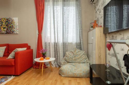 Alionas home