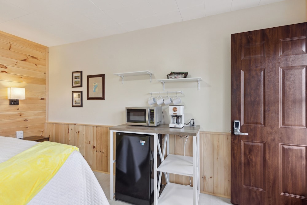 Pleasant Valley Resort - photo 26
