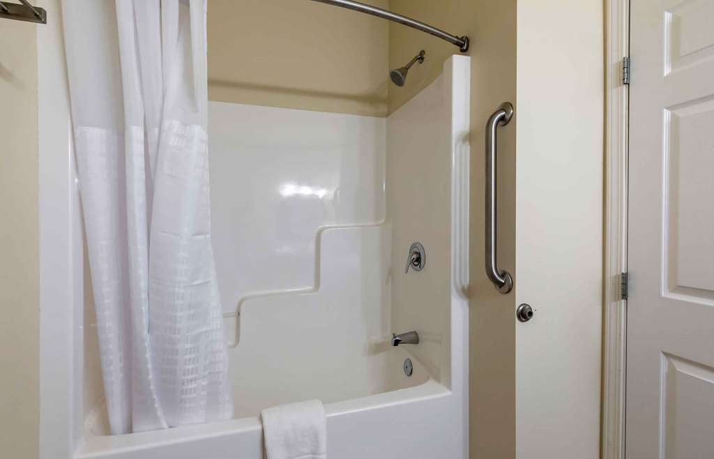 Extended Stay America Suites Minot - photo 31