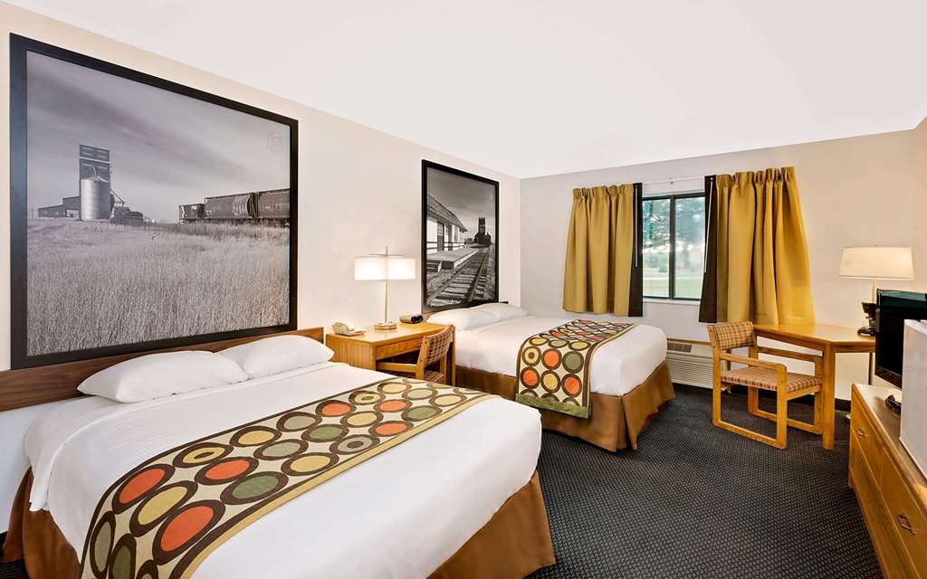 Super 8 by Wyndham St. James - photo 13