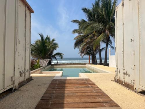 Over Seas - carbon neutral hotel in Unknown City