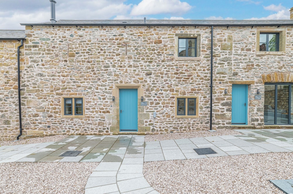 No 2 The Coach House — 4-Star Luxury Hotel in Carnforth, United Kingdom