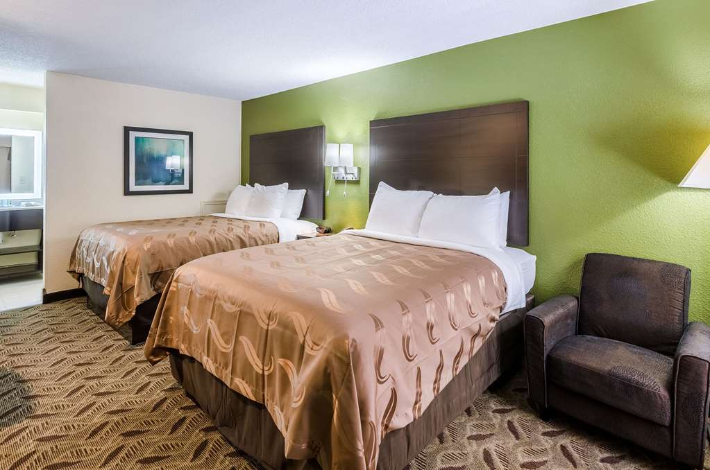 Quality Inn Tanglewood - photo 17