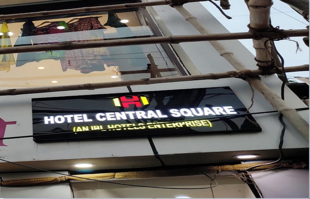 Hotel Central Square in Muzaffarpur, India