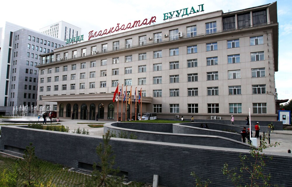 Ulaanbaatar Hotel - carbon neutral hotel in Ulan Bator