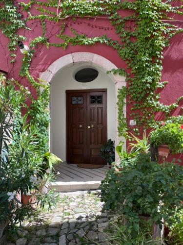 Borgo Vivo — hotel in Calitri