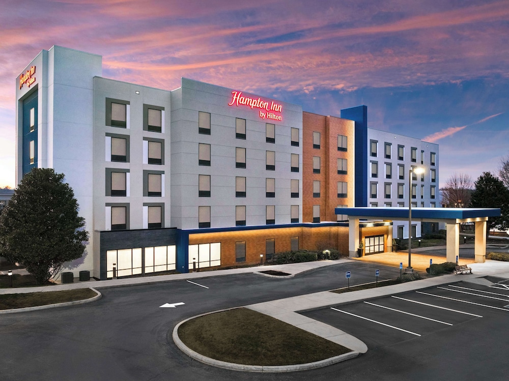 Hampton Inn Knoxville West At Cedar Bluff — Knoxville