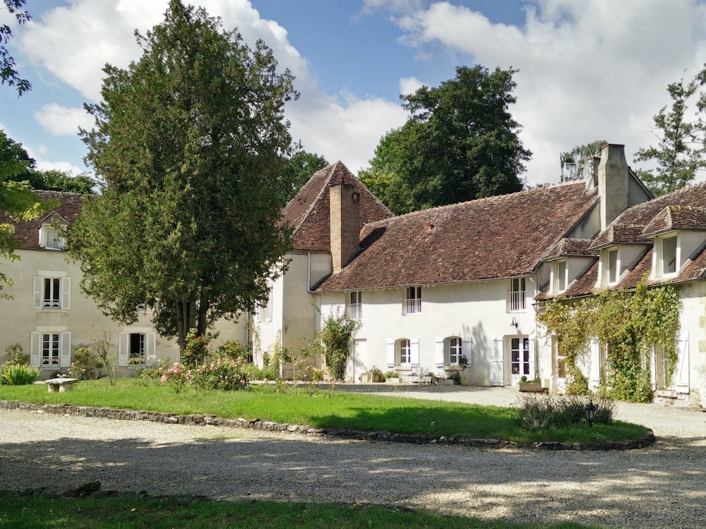 La Barbotière — hotel in Chevannes