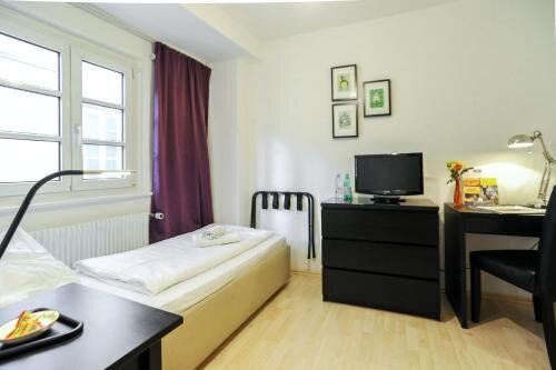 Hotel Krone Bad Cannstatt — Stuttgart — photo 2