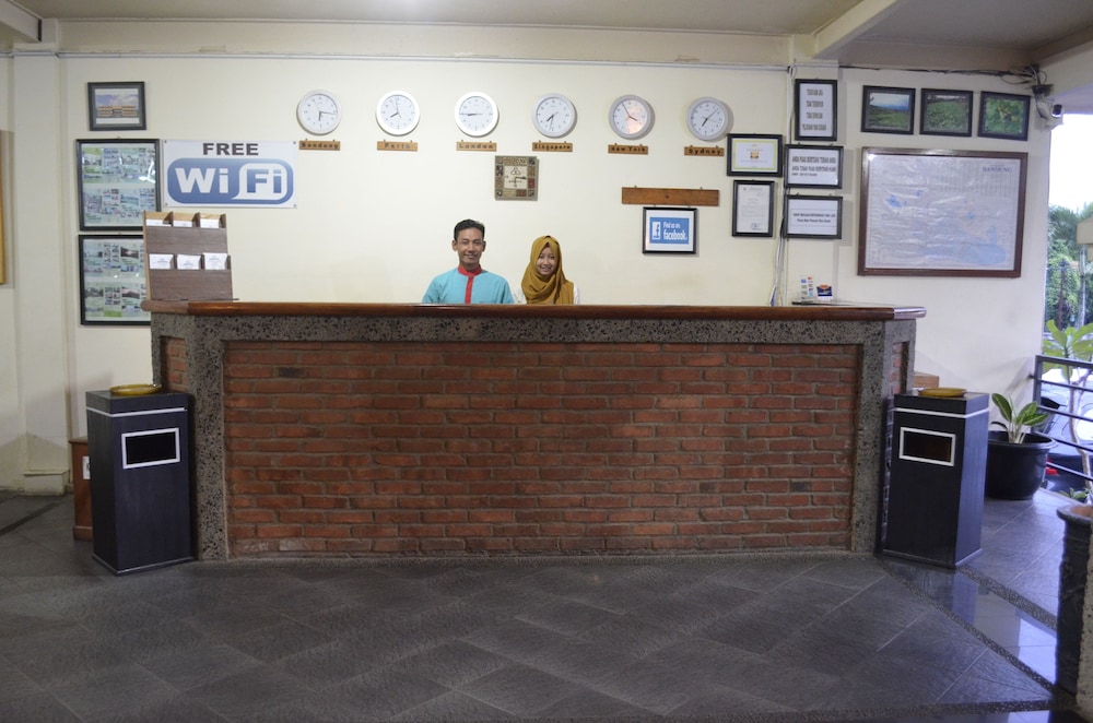 Augusta Valley — Bandung — photo 3