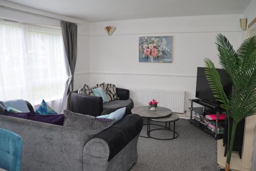 Superb 3 Bedroom flat in Stafford — 4-Star Luxury Hotel in Stafford, United Kingdom