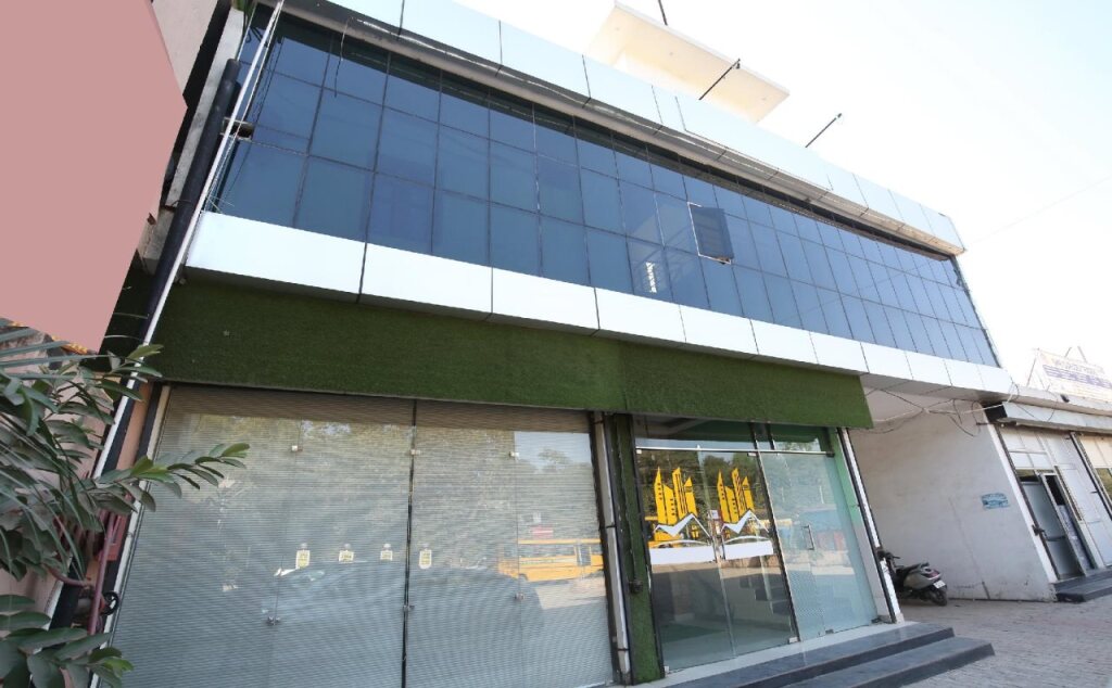 Hotel Amarpali By Oyo Rooms — Baddi