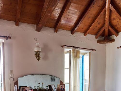 Milionis Manor — Unknown City — photo 2