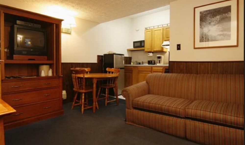 Abellona Inn & Suites - photo 31