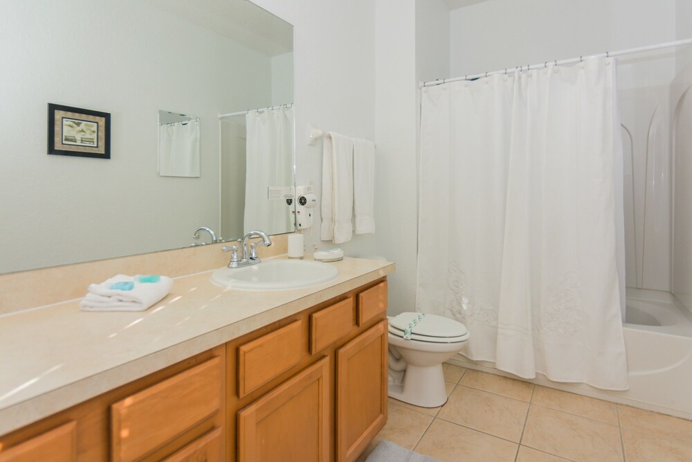 5Br 3Bath Private Townhome 13min Disney 1496ft - photo 26