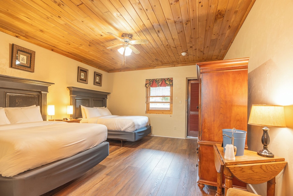 Ridgeway Inn - photo 30