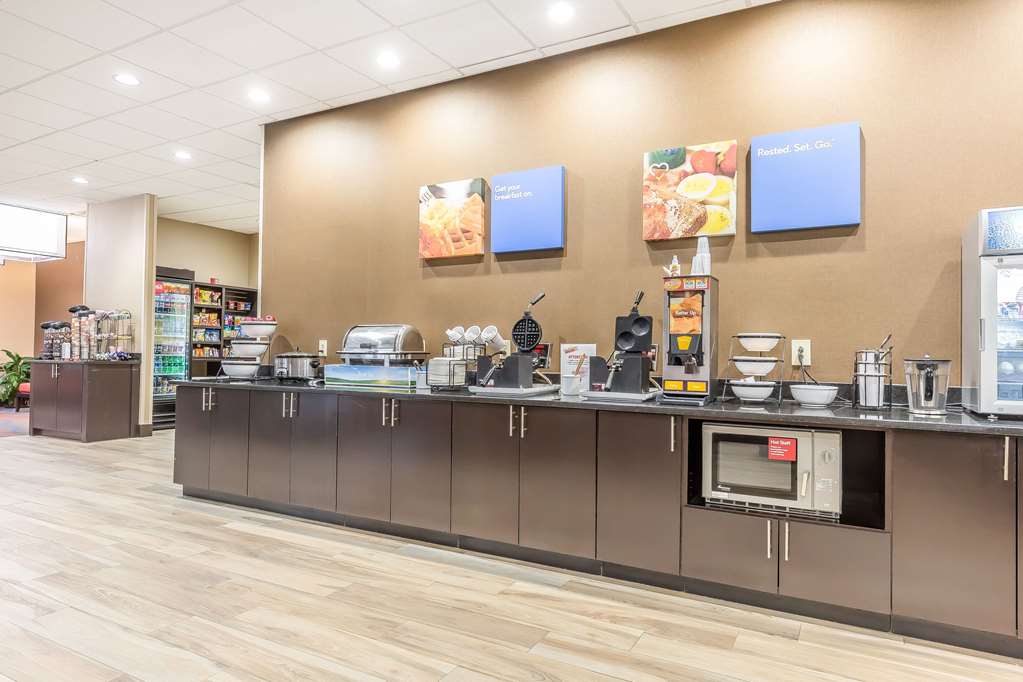 Comfort Inn Alton near I 255 - photo 36